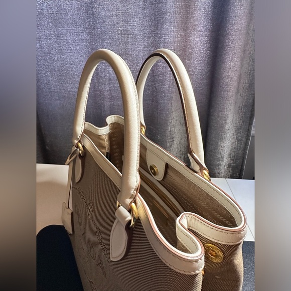 Prada White Jacquard Logo Tote 2-way design Crossbody or Handbag - Picture 5 of 16